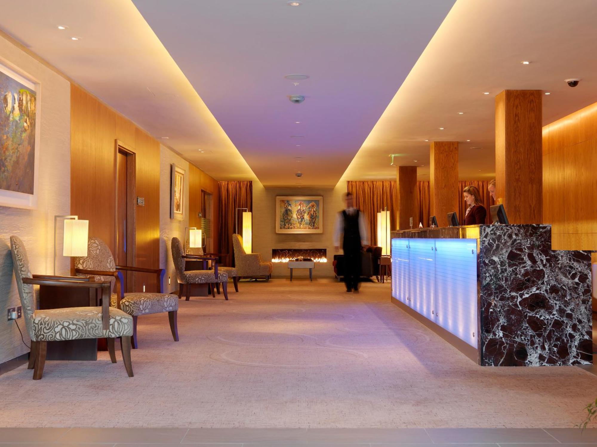 Aghadoe Heights Hotel & Spa 킬라니 내부 사진 The reception area